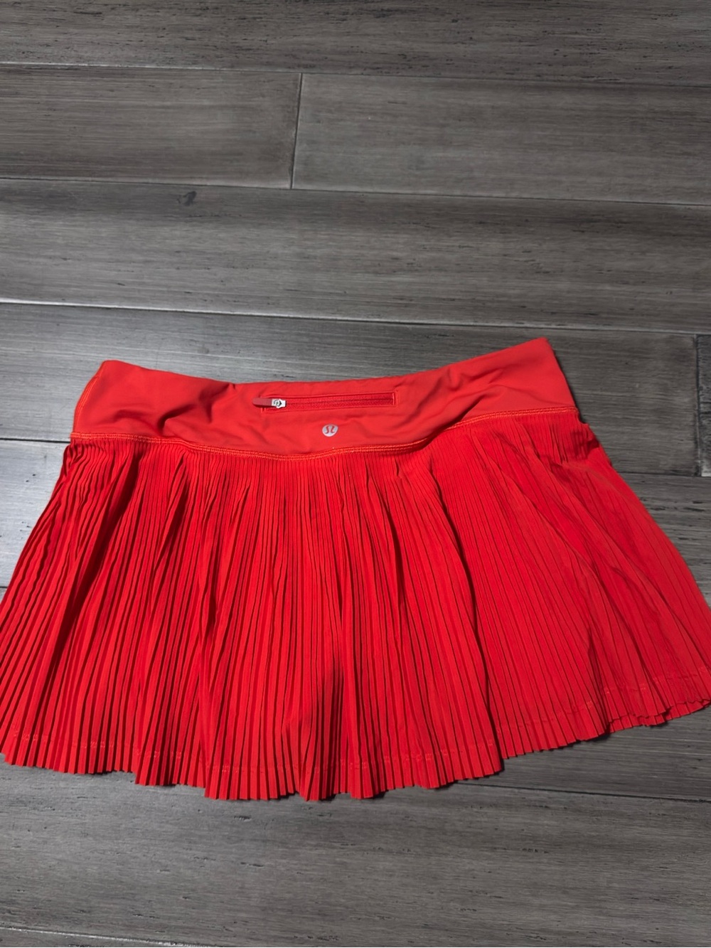lululemon athletica bright red pleated skater skort